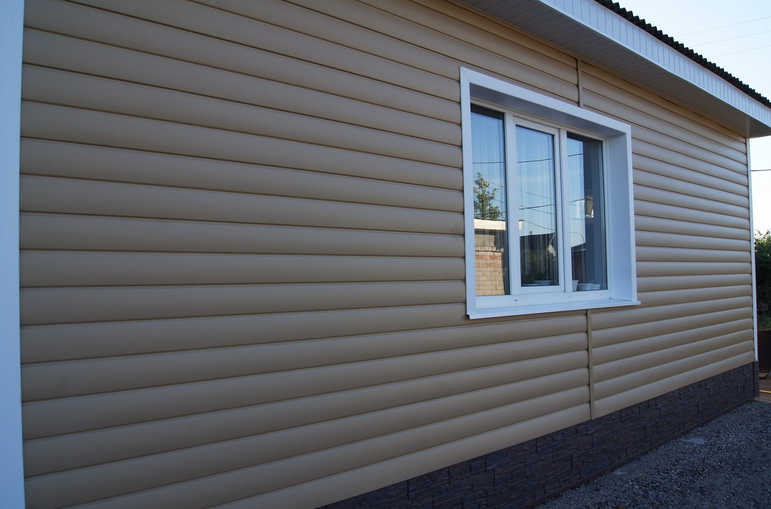 Сайдинг Деке Премиум Блок Хаус Капучино 3,6м